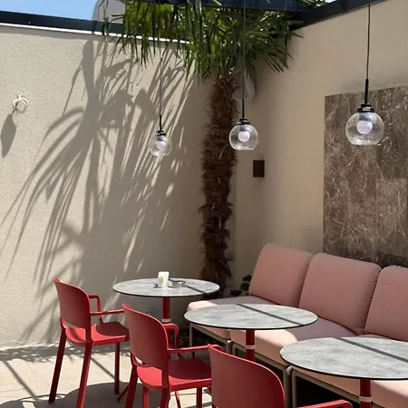 Hotel Mistral