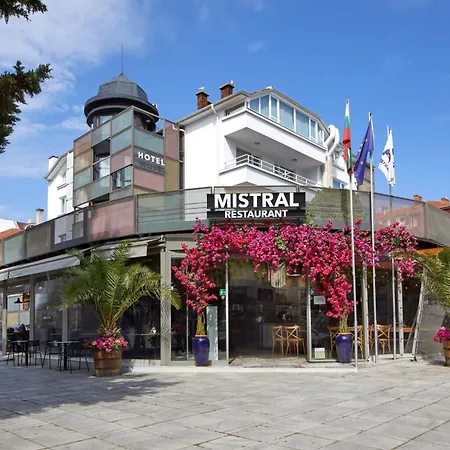 Hotel Mistral 3*