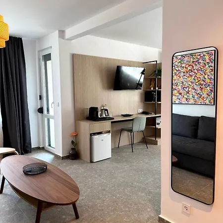 ホテル Mistral ネセバル