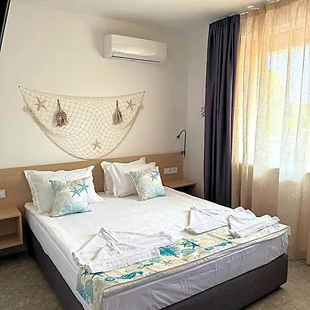 Mistral 3* 네세부르